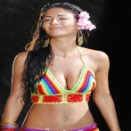 Dolly shahine sur yala.fm